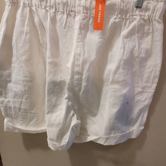 Joe Fresh White Ladies Shorts - Picture 5 of 7